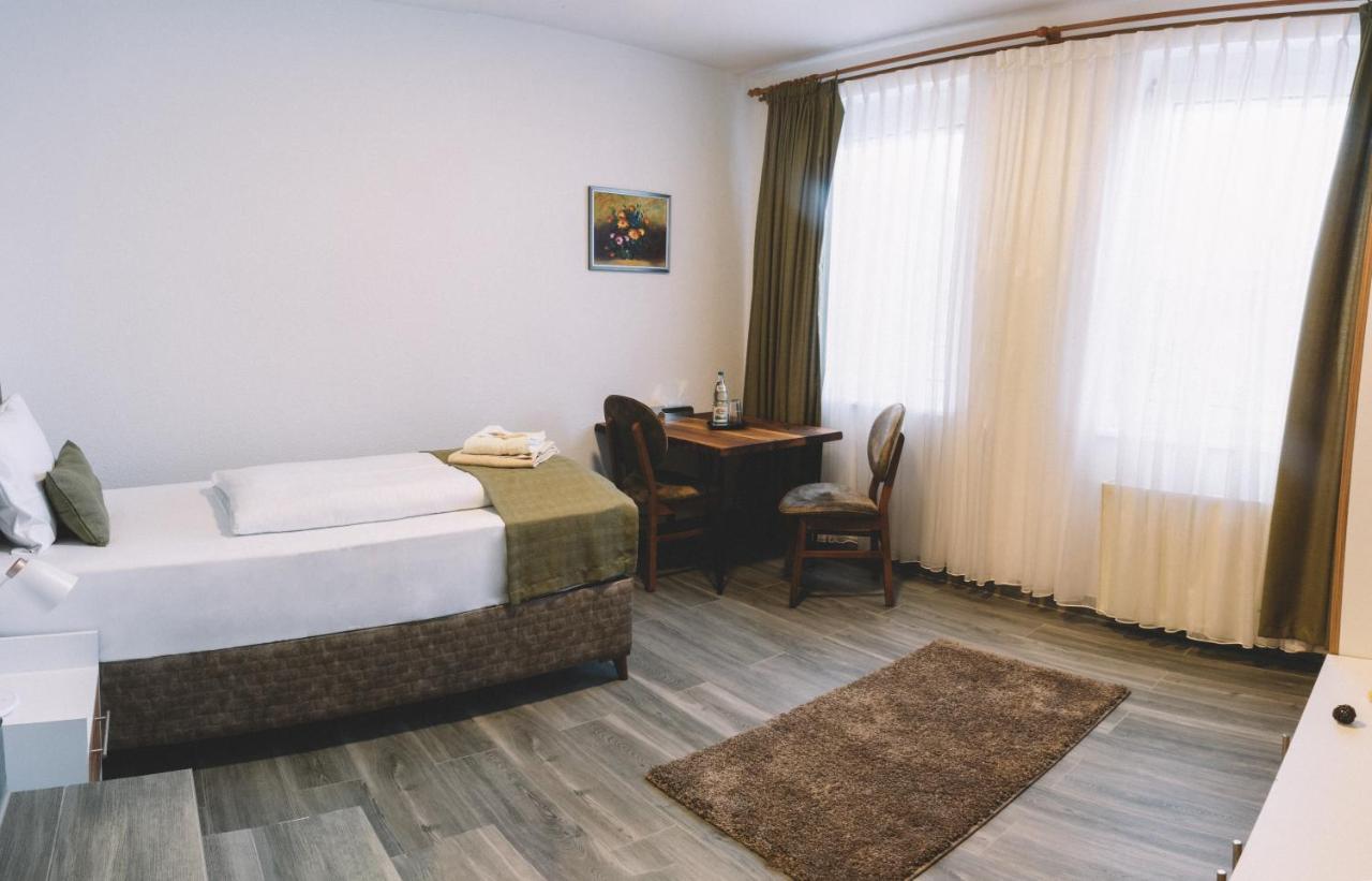 E&B Hotel Korb エクステリア 写真
