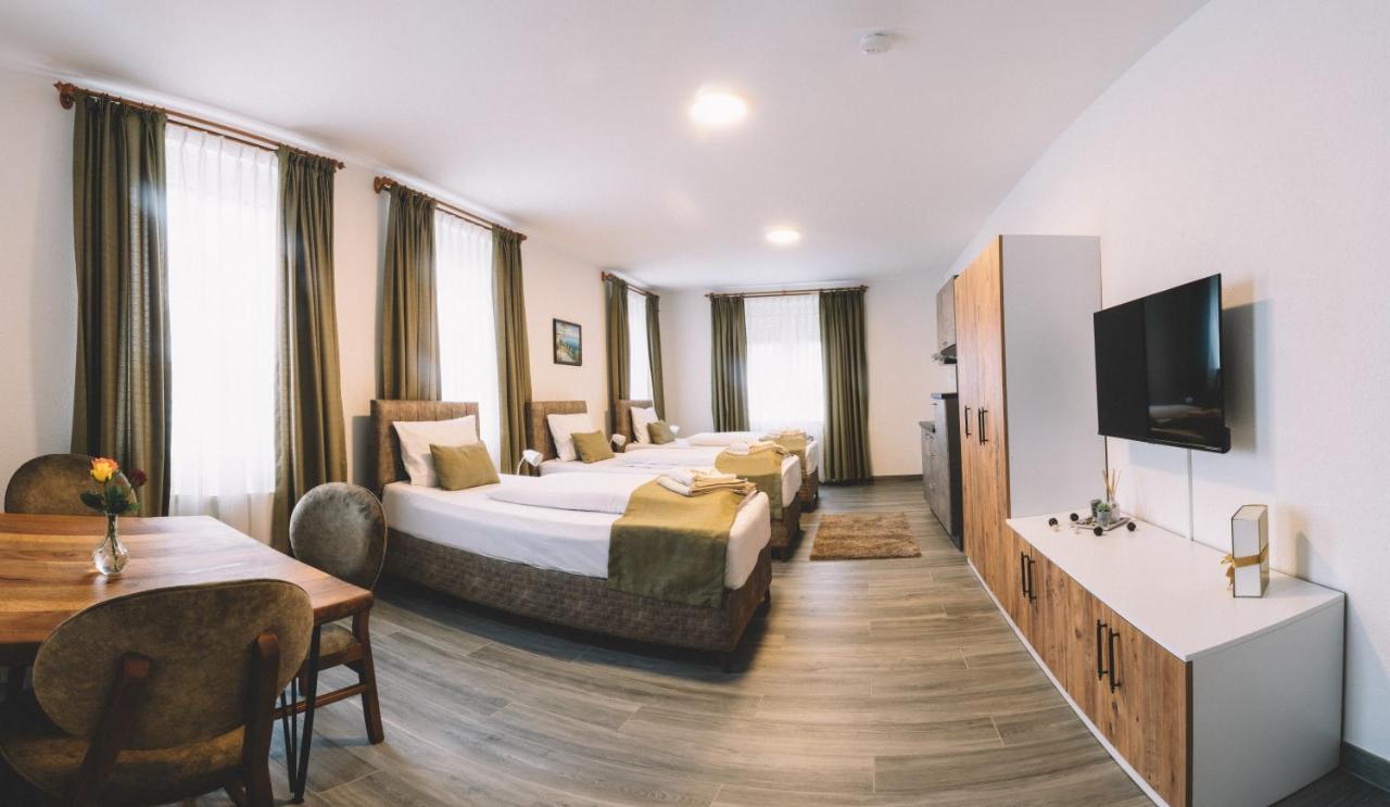 E&B Hotel Korb エクステリア 写真