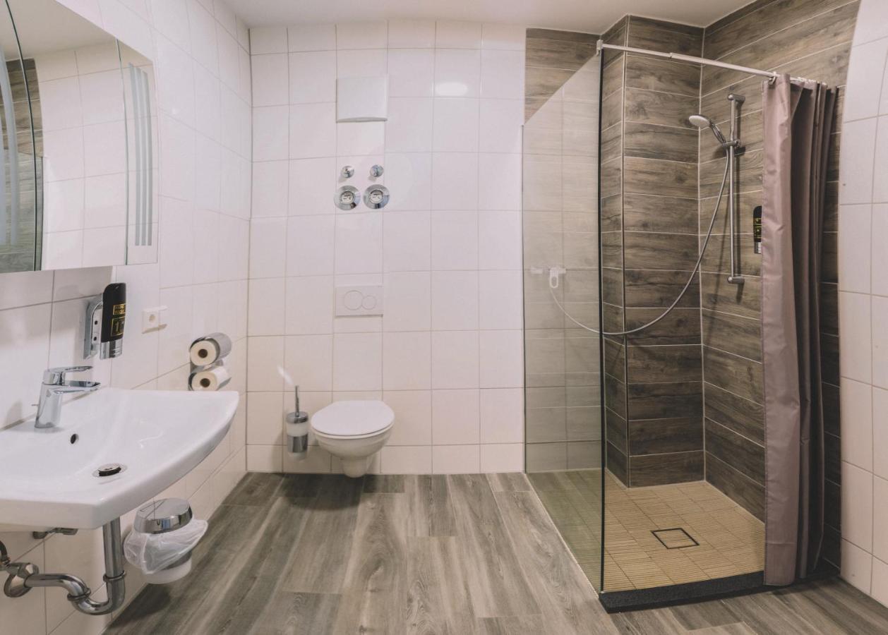 E&B Hotel Korb エクステリア 写真